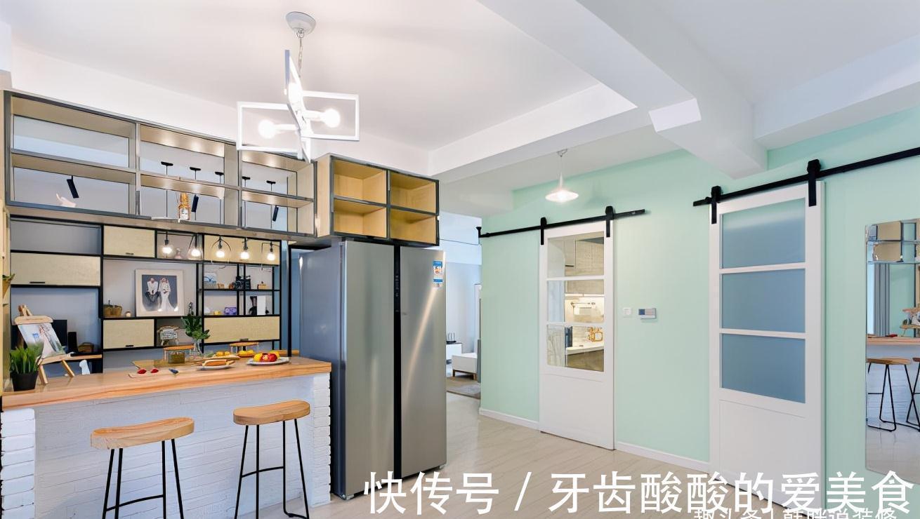 餐边柜|120㎡极简新房,清亮的薄荷绿墙面,吧台和餐边柜是最大亮点