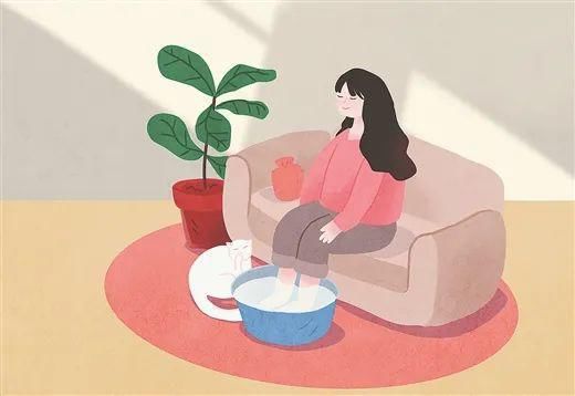  女士|一女士睡前泡脚竟晕倒了！医生：需牢记这些事项
