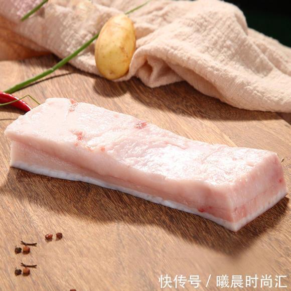 肝细胞|“核桃”吃多了会伤肝？医生：若想肝脏健康,“1白2黄”要少吃