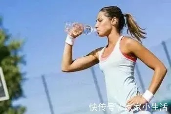 剧烈运动|【家家母婴】哺乳期妈妈不要做这些事情,对妈妈宝宝都不好!