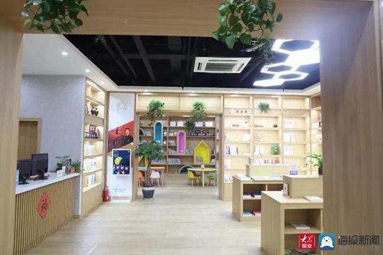 老东关馆！书香东港①｜雨天，到城市书房山东路馆、尚文馆、老东关馆品书香！