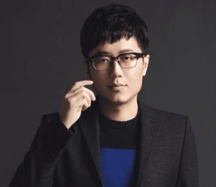 打野|LOL：LPL解说娃娃硬吹SN上单Bin引众怒，太离谱了，屁股决定脑袋
