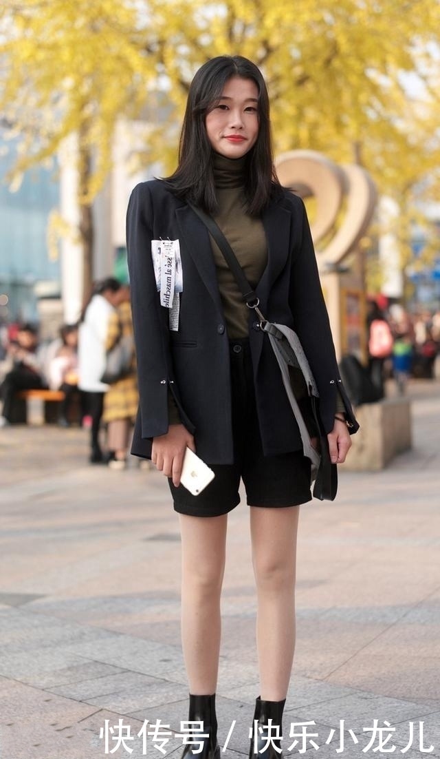 高跟鞋|时尚穿搭，最基础的吊带连体裤搭配起来也是非常好看的