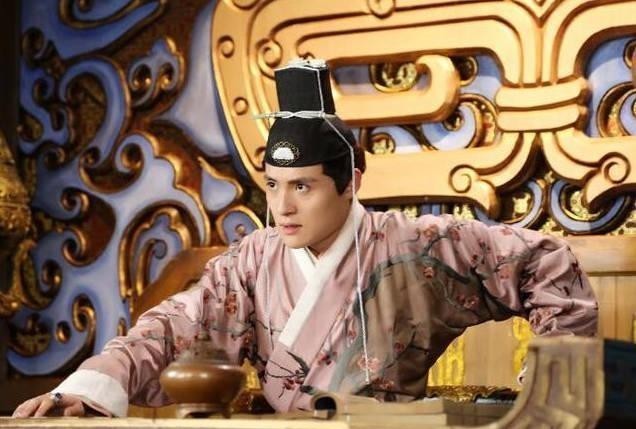 朱高炽|朱瞻基的叔叔朱高炽造反为什么没有成功？原因令人无语