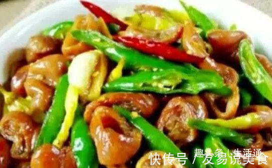 晚饭做几道菜，美味可口，简单又健康，家人吃的开心