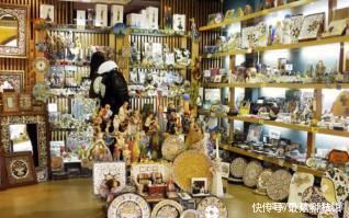 药店|两种店铺不断兴起，其他商店却面临压力而关门，为何差距如此大?
