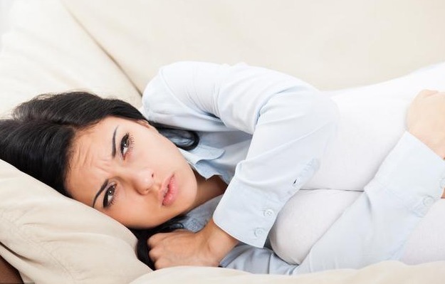 疼痛|50岁大姐双腿疼痛难行走，查出宫颈癌晚期！这些癌前症状你要知道