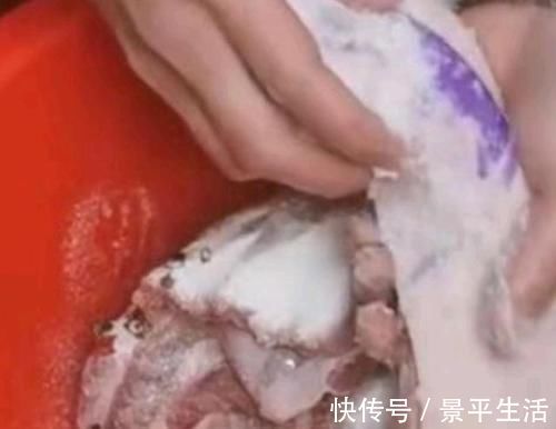 猪肉|做腊肉时一斤猪肉放多少盐合适,难怪以前做得又臭又咸又不香