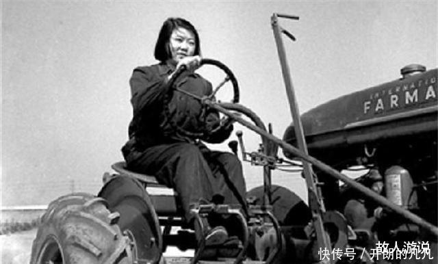 女拖拉机手梁军“花钱”几十年,晚年得知人民币上的女孩是自己