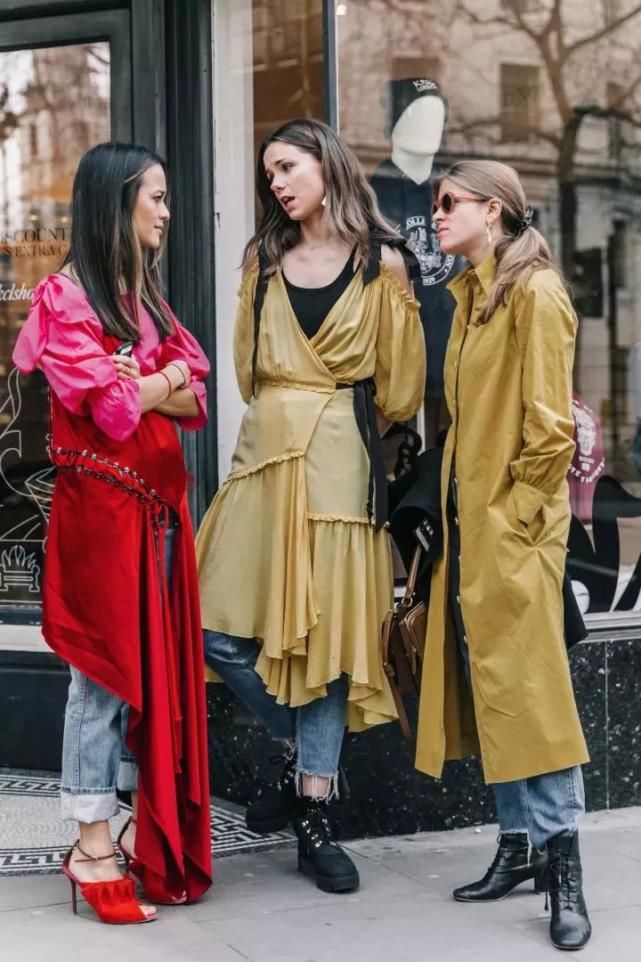 衬衫+衬衫，裙子+裙子…春天流行这样穿，火了！！