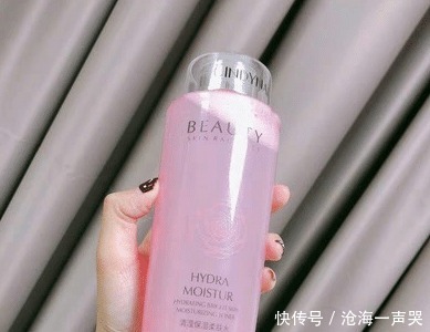 补水|屈臣氏38元“贱卖”兰蔻粉水,这下该雅诗兰黛慌了!