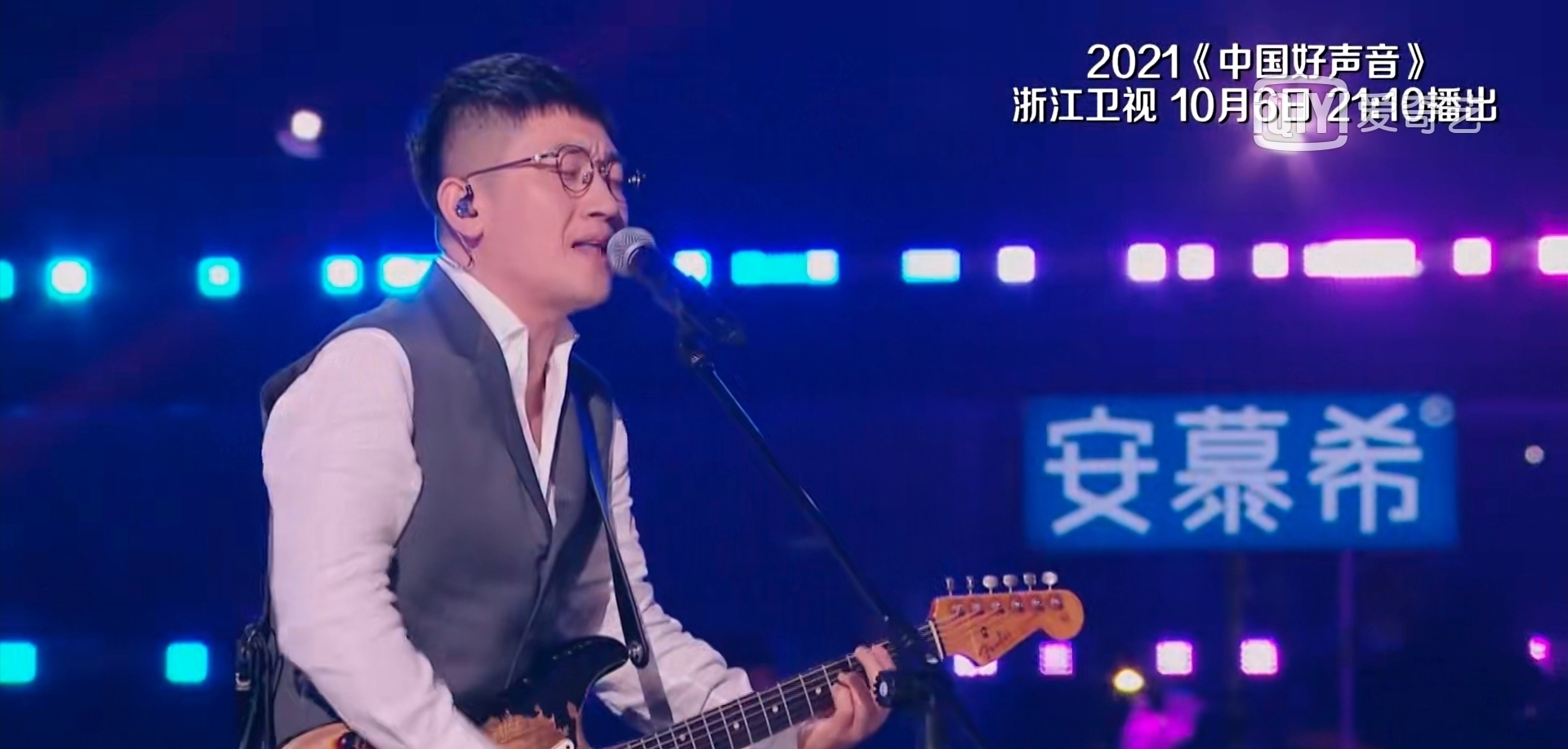 神秘嘉賓|《中國(guó)好聲音》國(guó)慶晚會(huì):用歌聲歌頌祖國(guó),神秘嘉賓驚動(dòng)全場(chǎng)