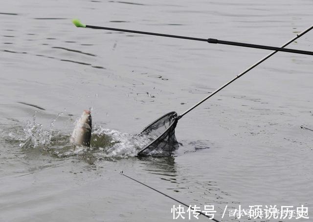 深秋想要鲫鱼爆连,味型和钓法都是次要的,选对水深才是关键因素