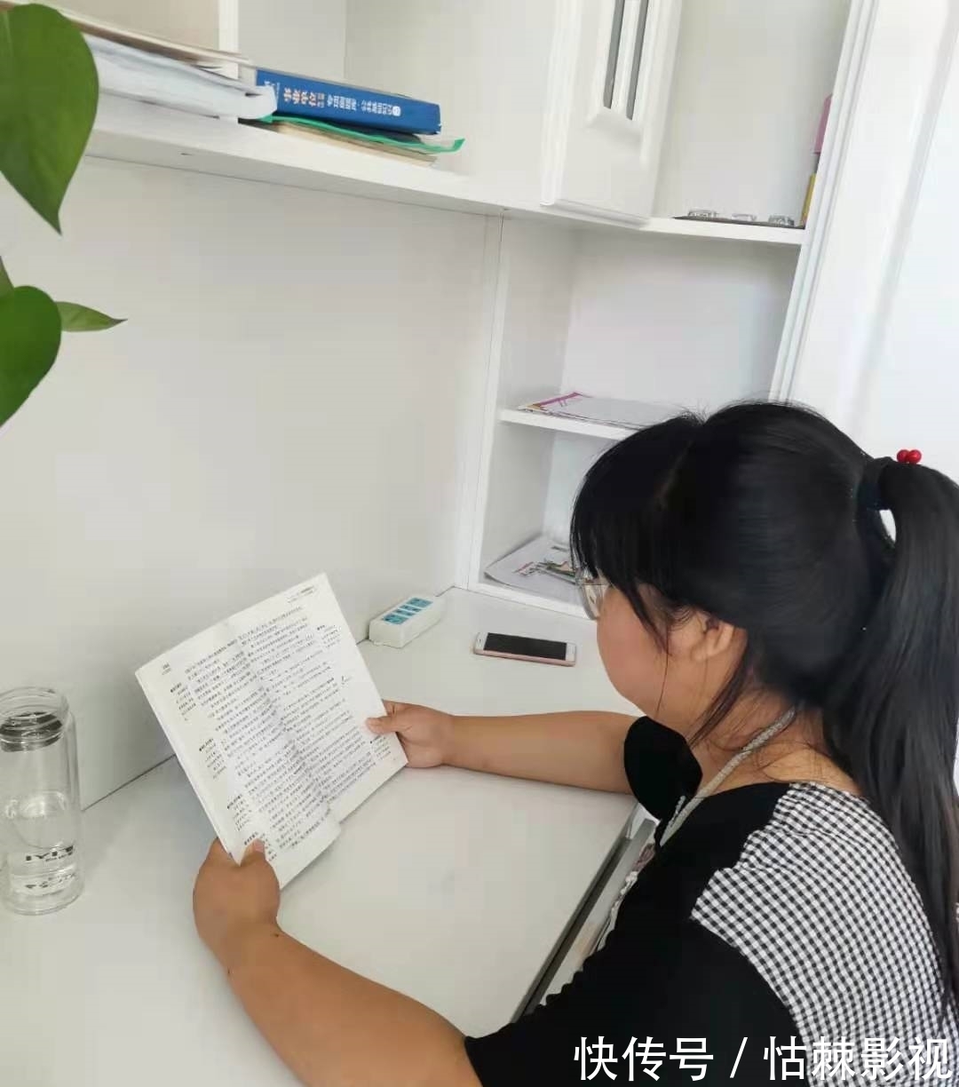 书海|“小书迷”畅游书海假期,点燃阅读兴趣——小店街道李家庄小学