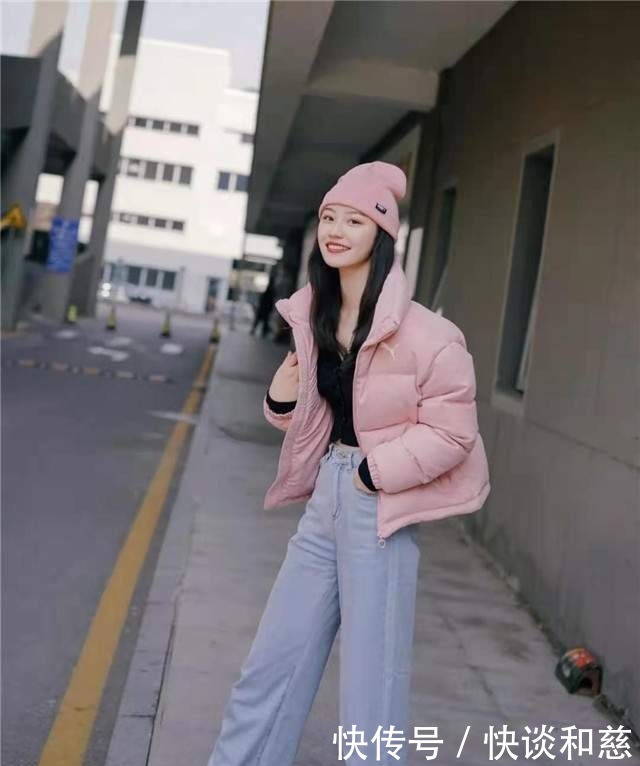 大衣＋裙子，羽绒服＋阔腿裤，2021的时髦CP