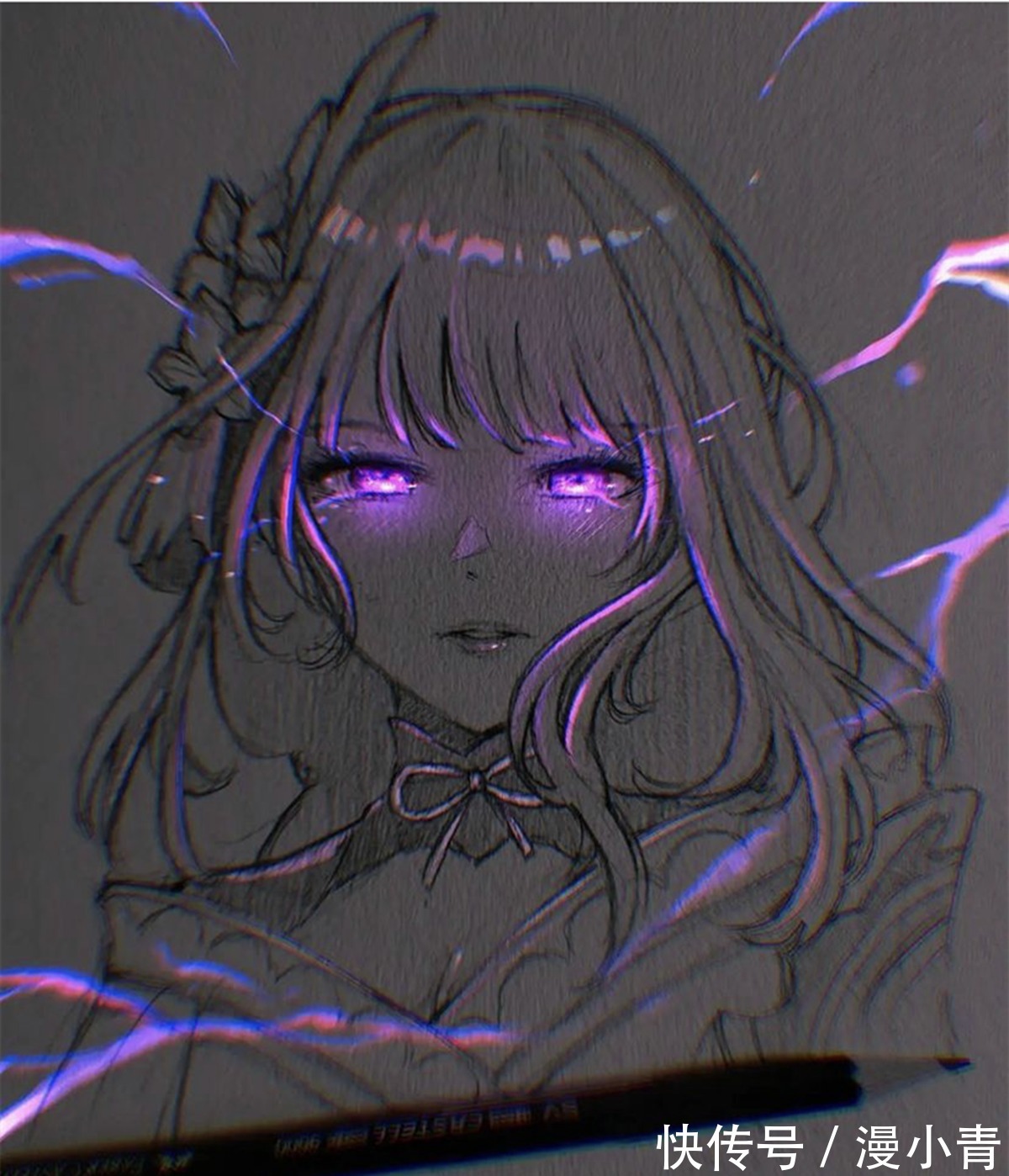 创作@光与暗的融合,以铅笔画为底色再辅以色彩,画出了画龙点睛的效果