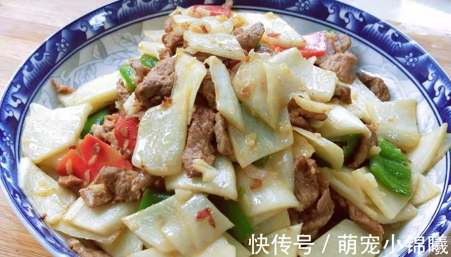 汤匙|两口子的午餐，两菜一汤只花了20多元钱，朋友说我太会过日子