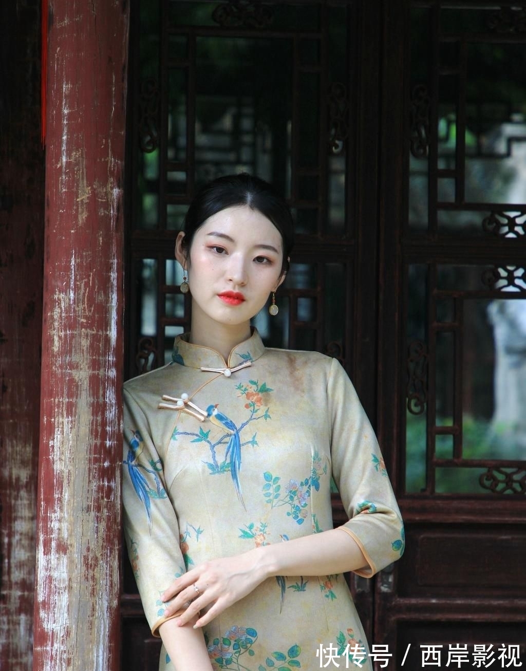 魅力|旗袍美女红唇雪肤优雅魅力