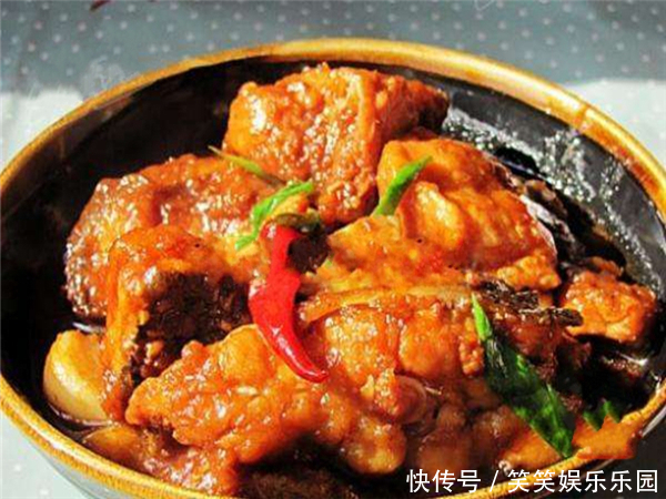 入味|香辣瓦块鱼正宗的做法,简单又入味,3分钟学会的特色菜!