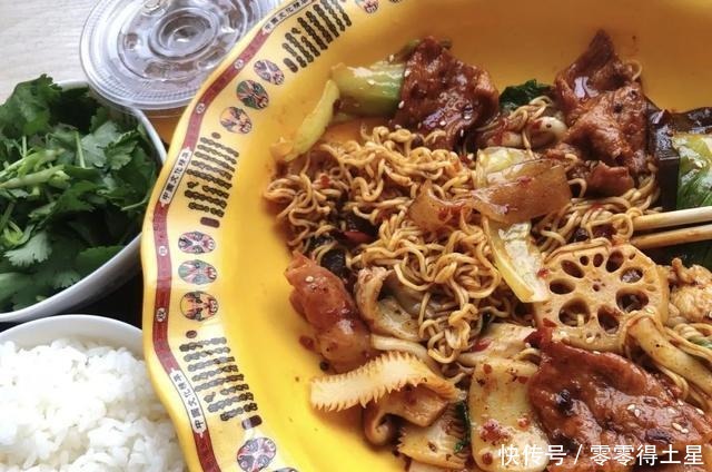 香锅|大学里的麻辣香锅,为什么都是女生在吃