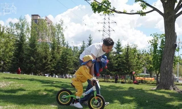 手术|给火龙果割阑尾33岁水果医生爆红吸粉90万网友看到第一个就痛了