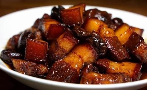  美味|好吃到一滴汤汁都不放过的家常菜，简单又美味，为家人做起来吧！