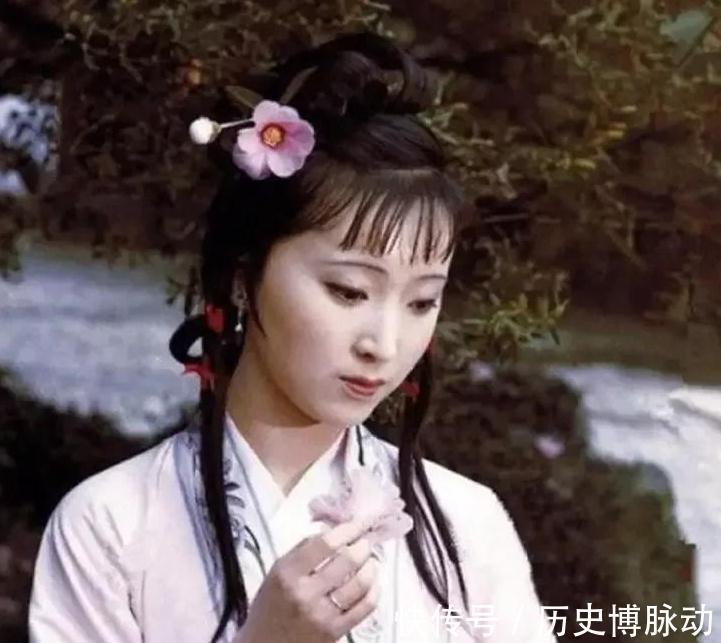 薛宝钗&你放心,是红楼梦中深情的告白,可宝哥哥,真没本事让林妹妹放心