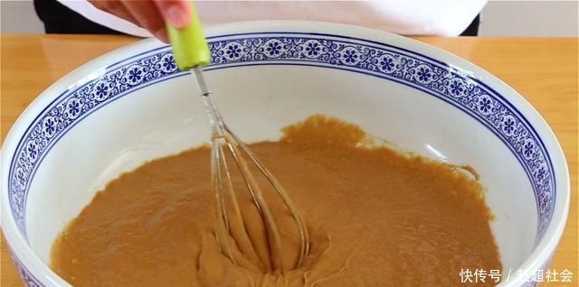 这美食,一年四季都能做,营养丰富还好吃,做法很简单