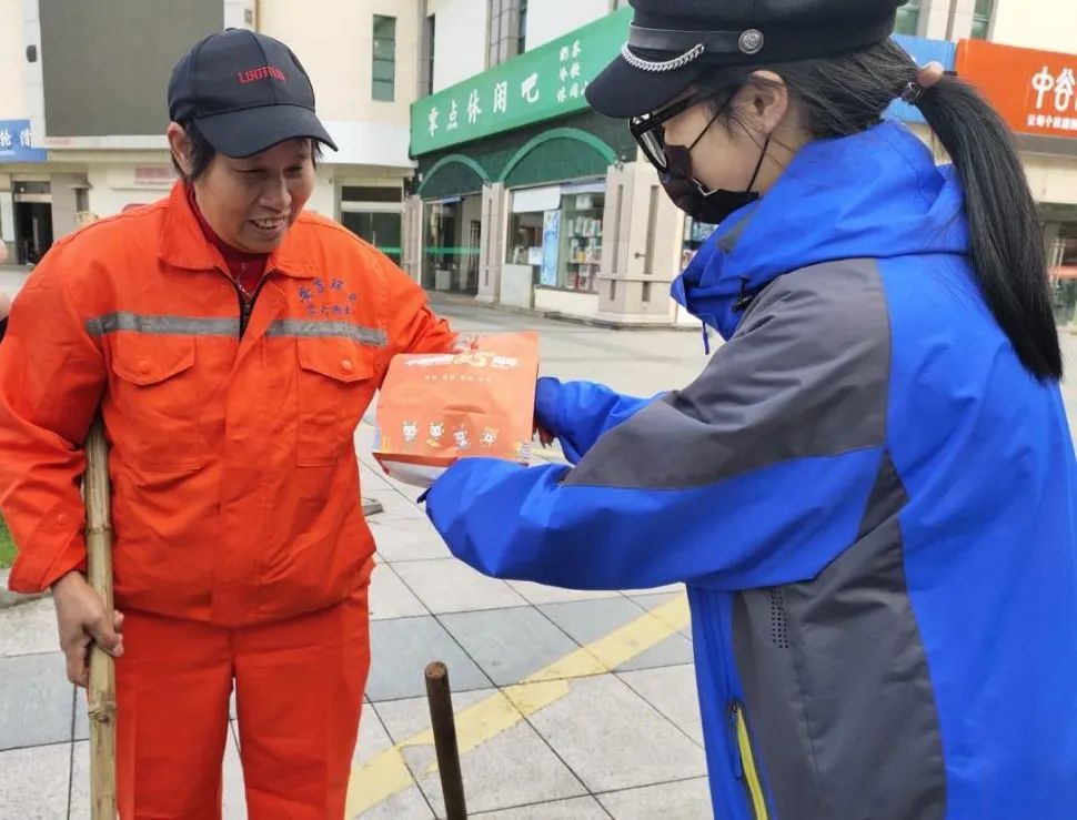 奥园|赞！赞！赞！爱心早餐全城免费派送……