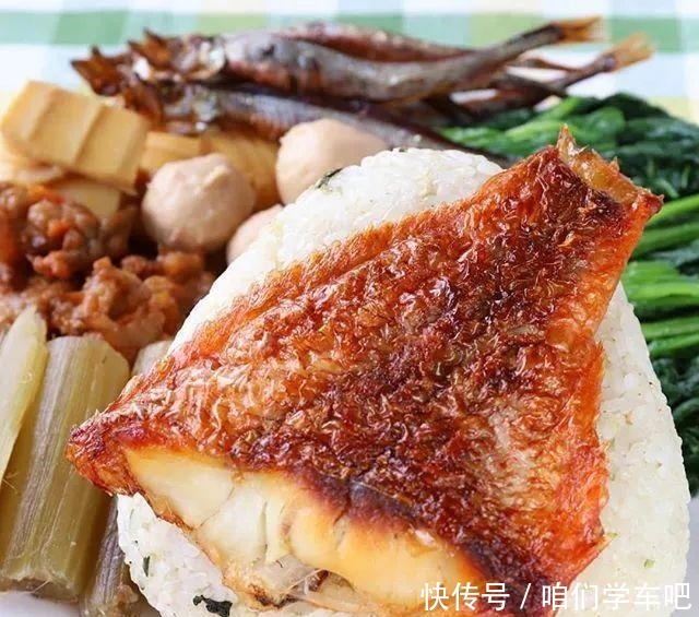 看完日本主妇晒出的一日三餐,生活从来都不缺少“仪式感”