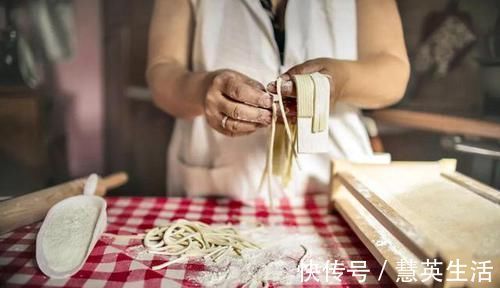 米酵菌酸|爱吃米面的都注意!这几种食物暗藏“毒素”,你家餐桌上没准就有