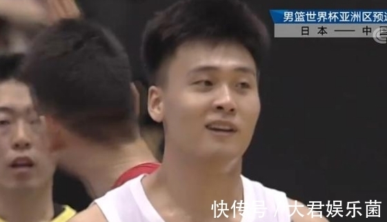 中国男篮|中国男篮得分破百,33分优势送日本男篮两连败,赵睿全场贡献27分