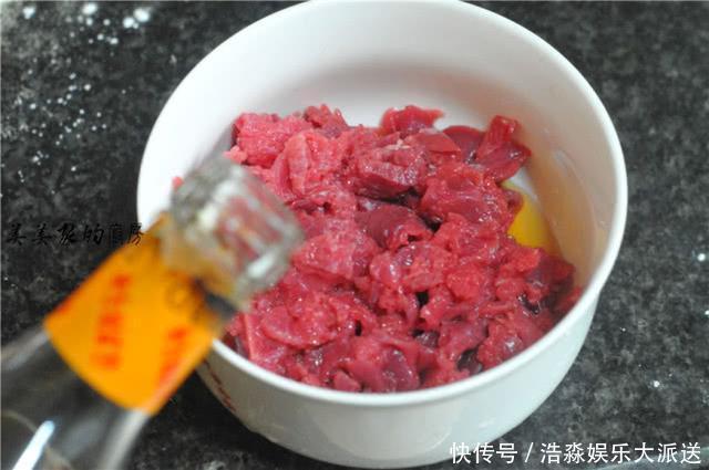  土豆|此菜确实贵，但春天要多给孩子吃，补脑又强身，做法简单味道鲜！