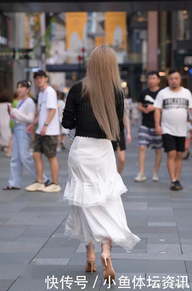 白色|高高瘦瘦的白色长裙美女