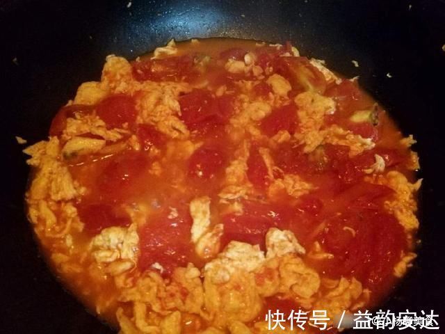 炒蛋|西红柿炒蛋时，鸡蛋一定不可直接下锅！多加1步，美味提升10倍