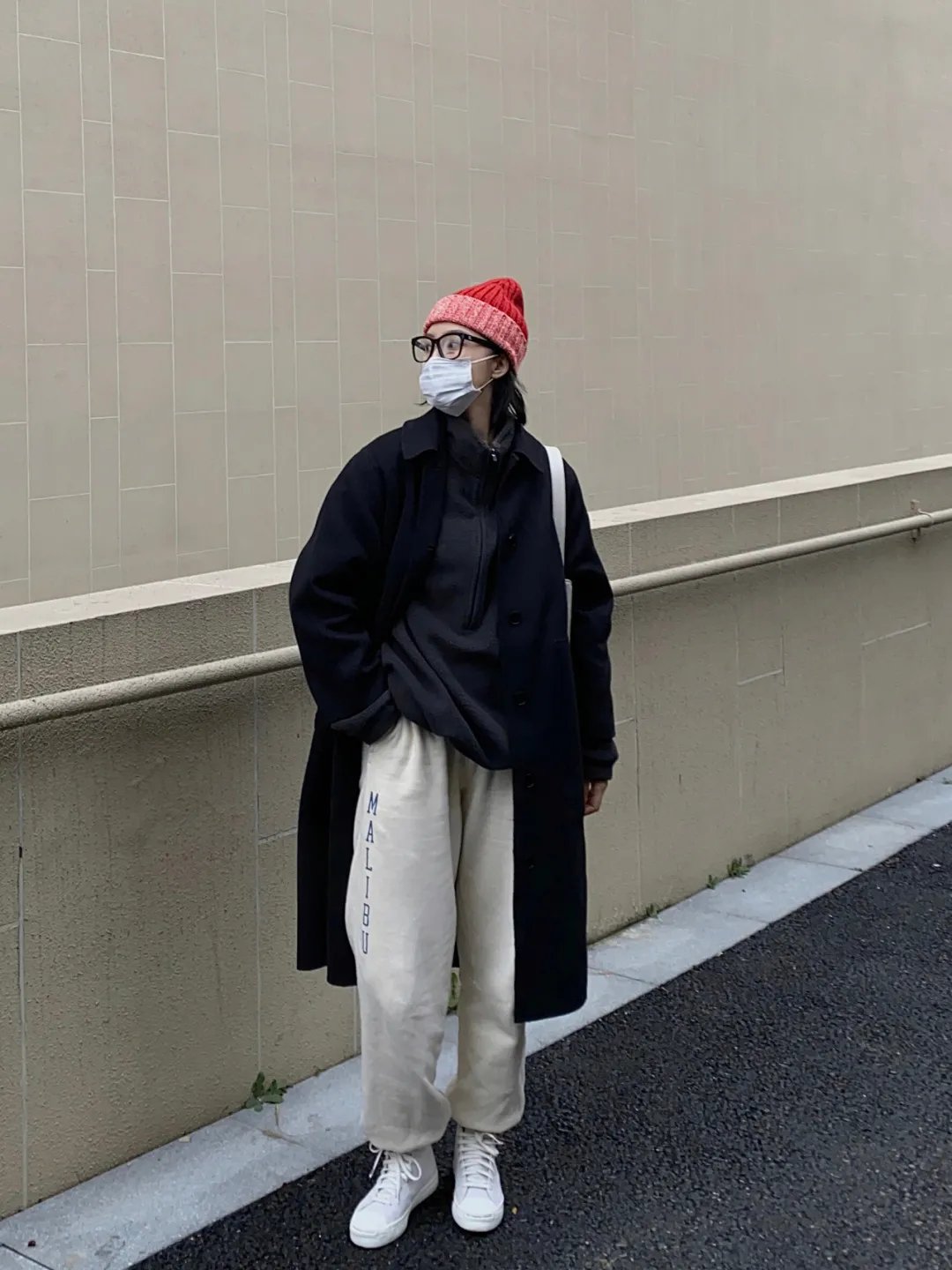 粗腿|今秋流行的几条裤子！小个子穿显高，粗腿穿显瘦