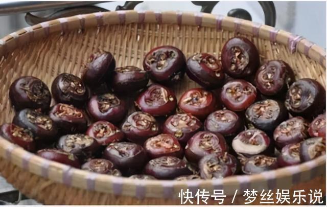 江一舟|才知道马蹄去皮这么简单！教你一招，30秒1个，干净完整不浪费