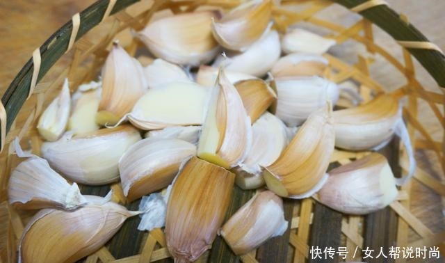 好吃|烧烤店的蒜蓉辣酱为什么好吃那是因为偷偷放了这几样东西