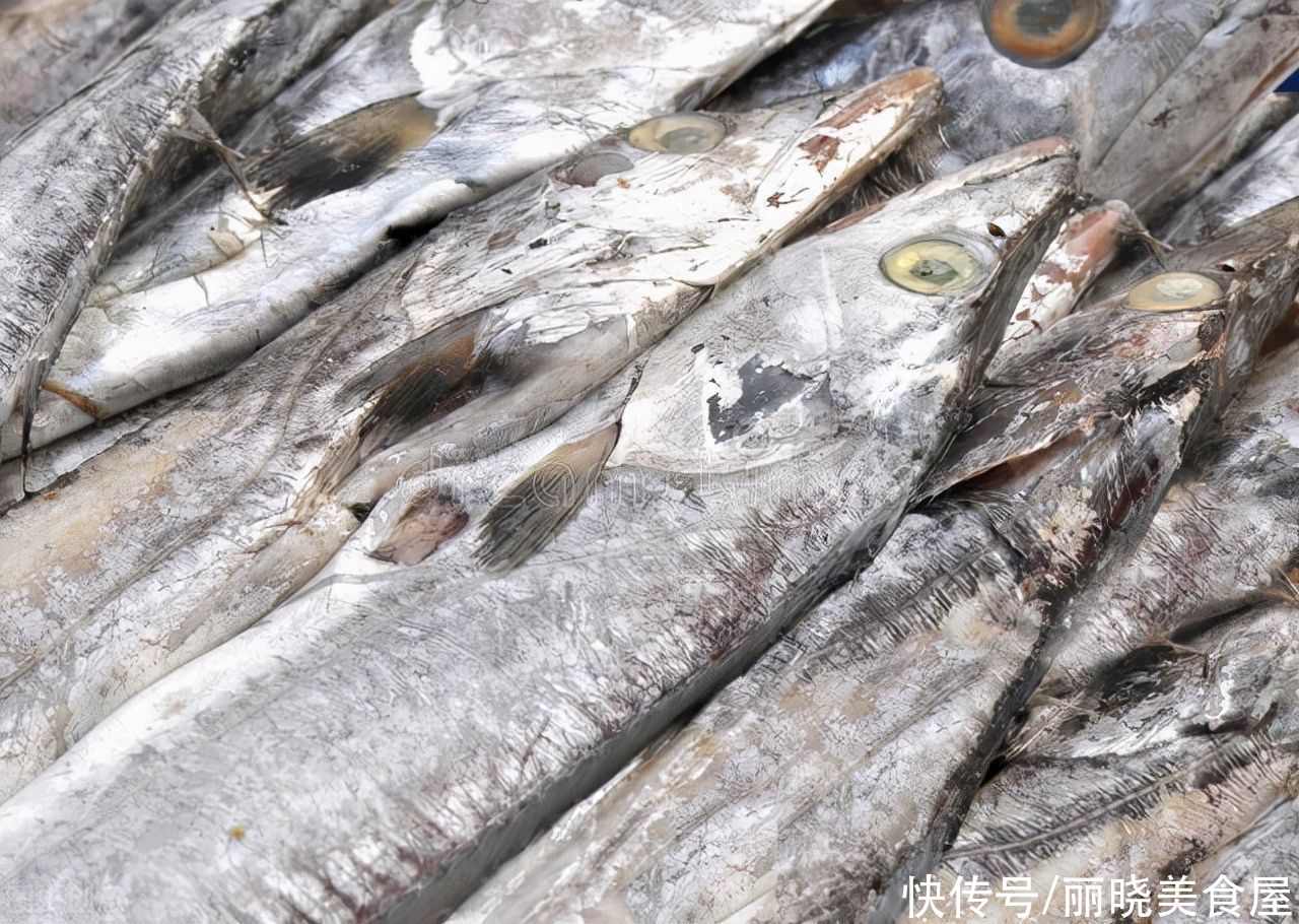 眼睛|带鱼牢记3买4不买，黄眼睛和黑眼睛买哪种好？颜色不同差别很大