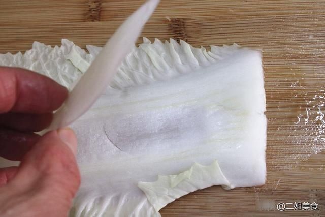 不管腌什么酸菜，都要牢记3个技巧，酸菜不烂不长毛，越放越好吃