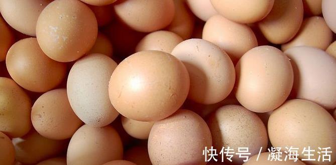 咸鸭蛋|哪个更有营养鸡蛋，鸭蛋，鹌鹑蛋还是鹅蛋看看吧