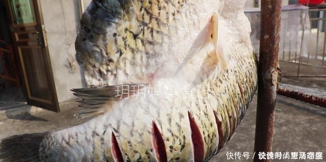 教你正宗腌腊鱼的方法,配料简单味道足,保存时间越长吃起来越香