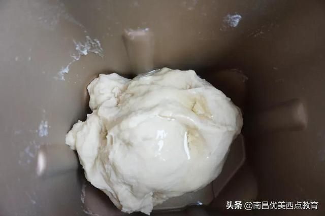 韩国爆款!菠萝酥粒面包,柔软细腻,酸甜油润,口感一绝