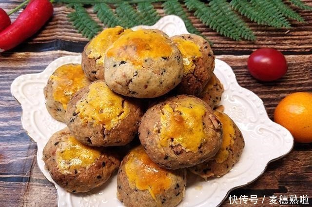 香酥|别冷落了你家的烤箱，试试这个小糕点，香酥掉渣，很适合新手做