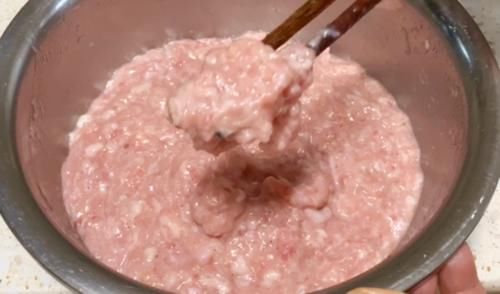 过年，用它包饺子，比韭菜白菜鲜，贵也要舍得，我家一周吃4次