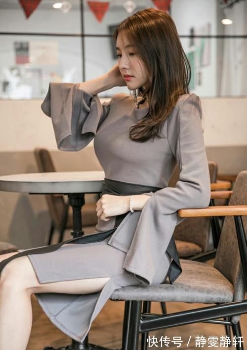 美女|美女穿搭:小姐姐爱穿性感紧身裙,婀娜多姿,婉约十足