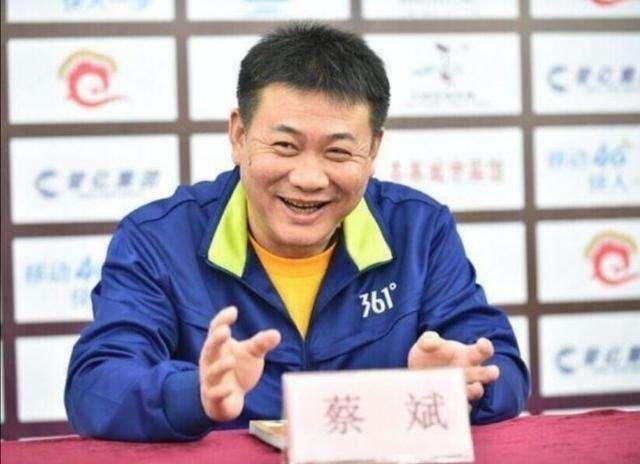 蔡斌|感谢朱婷,恭喜蔡斌,中国女排双喜临门,郎平这一刻等太久了