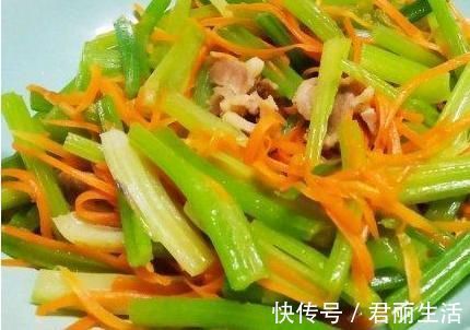 胡萝卜汁|胡萝卜搭配一物炒着吃,既能养护脾胃,降压降糖,又能润肺养肺