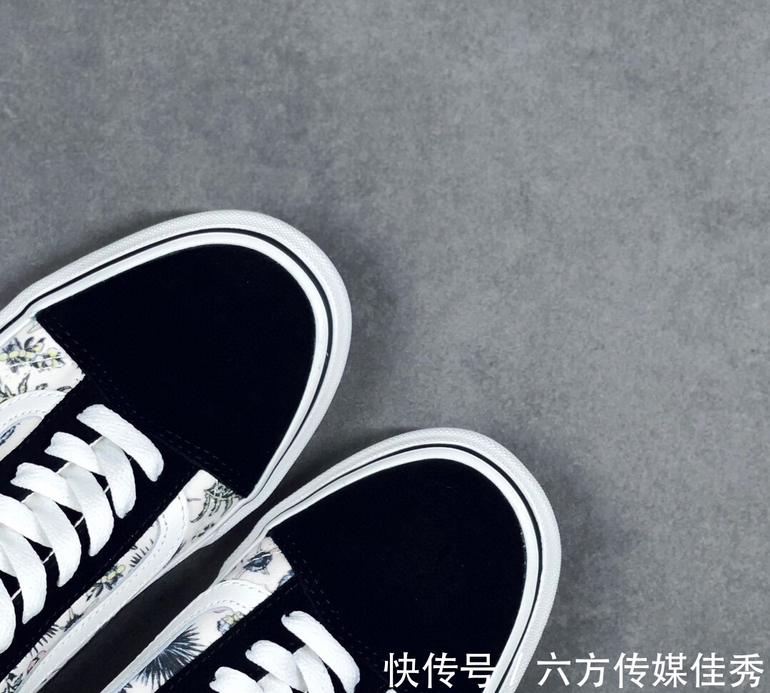 old|Vans Old Skool 黑色彩绘 休闲低帮滑板鞋