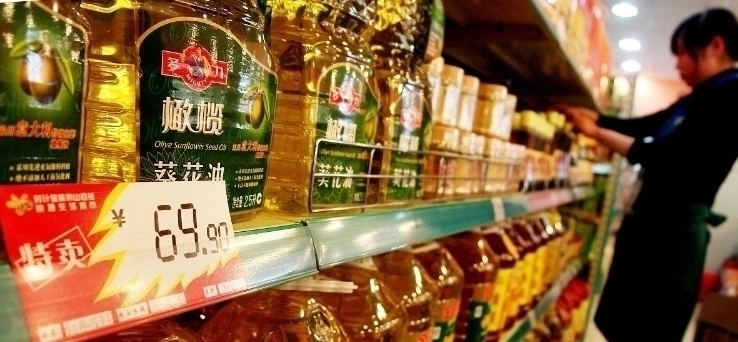 超市|买食用油时，不管什么牌子，超市员工教您一招，都是优质好油